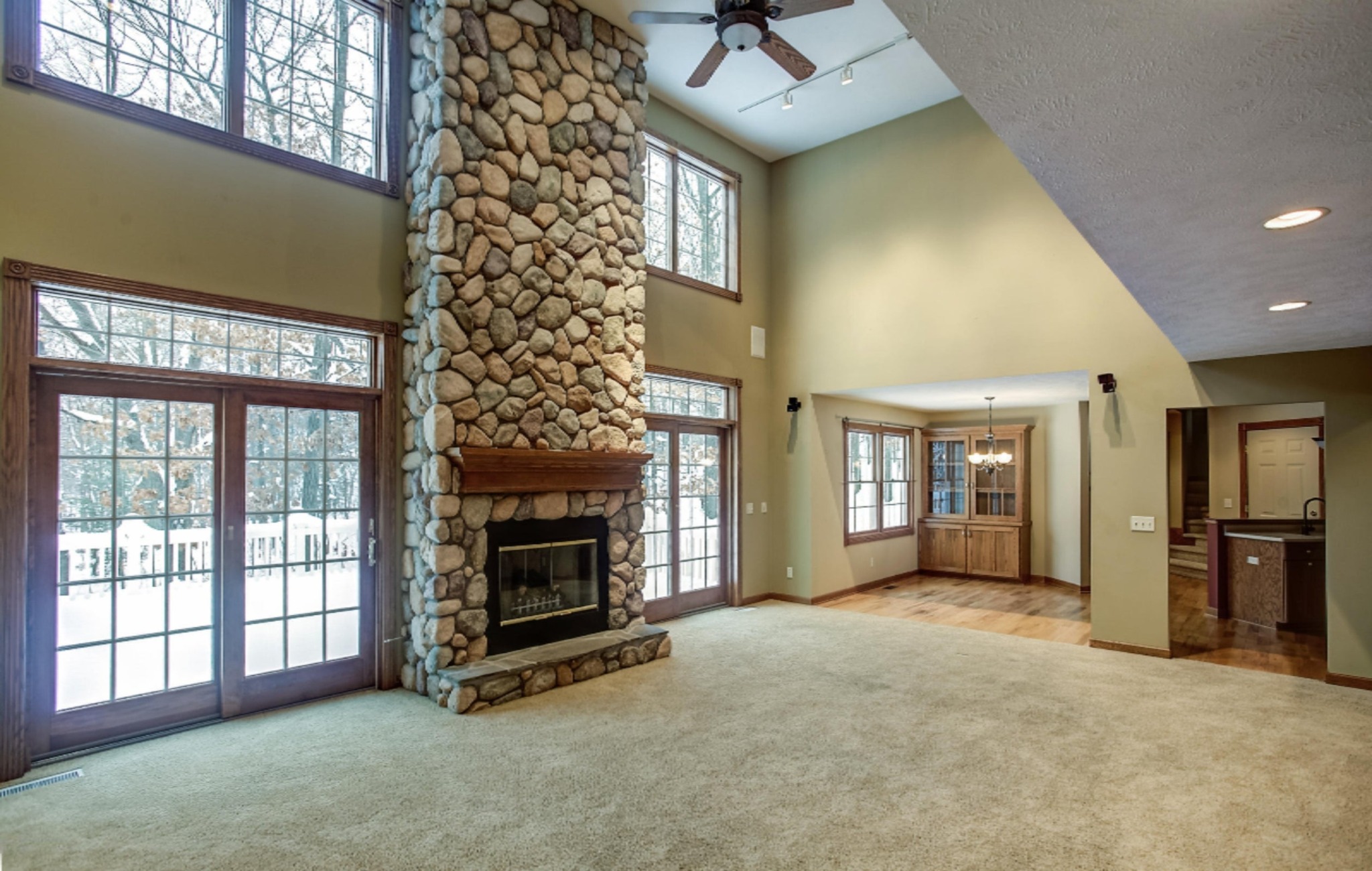 20220325023401767134000000-o